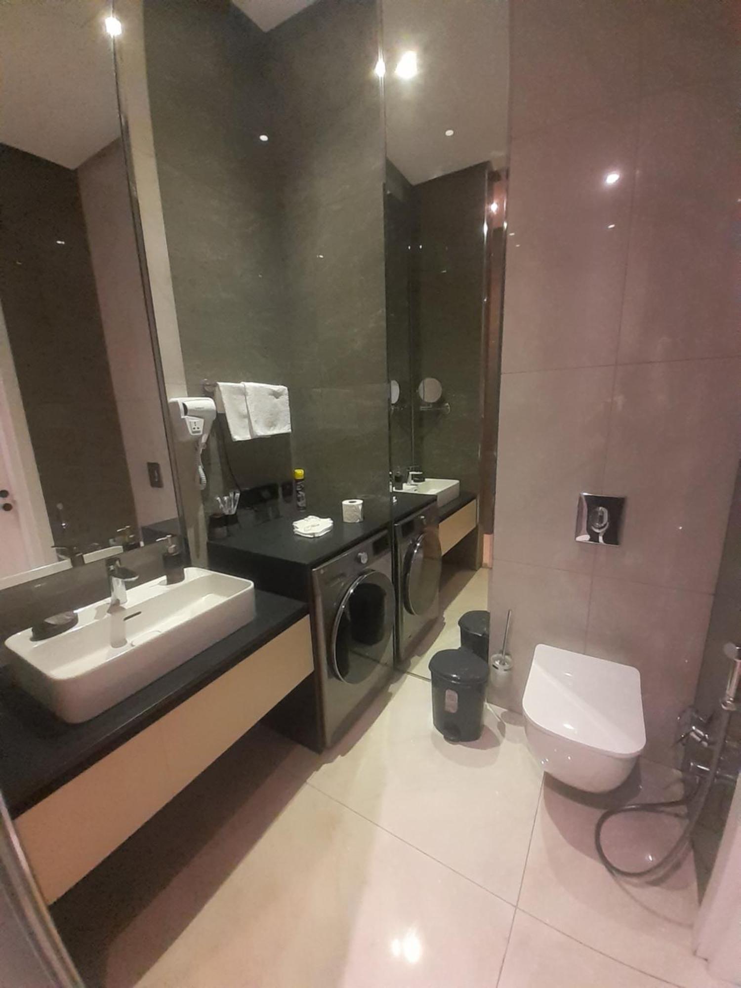 Sea Breeze Hotel Nardaran Buitenkant foto